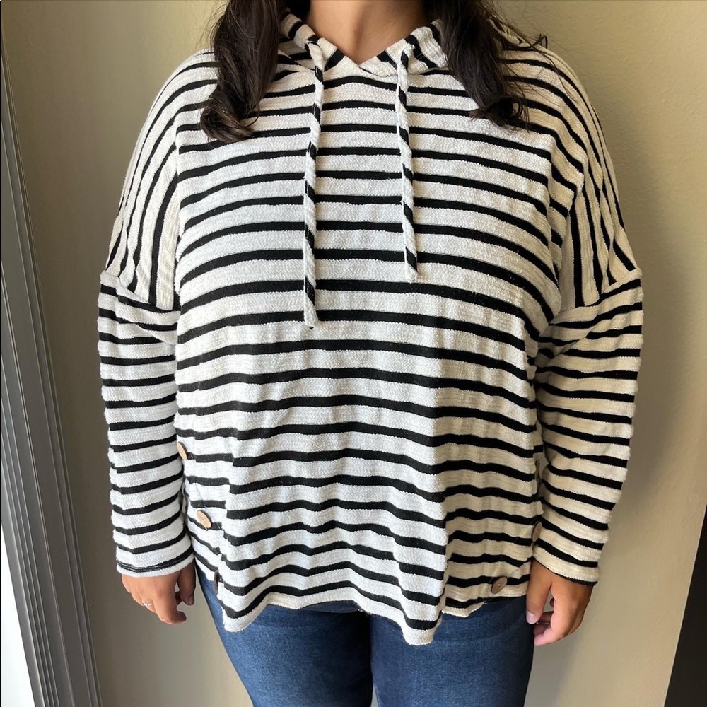 Black & White Striped Hoodie Top!!